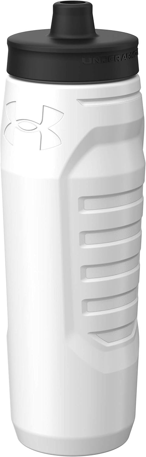 Under Armour Squeeze Water Bottles, 32 oz Water Bottles, Sideline Sports Water Bottle with Quick-Shot Lid, Quick & Easy Hydration, Gym Water Bottles, Squeeze Bottle, 1 32oz Bottle